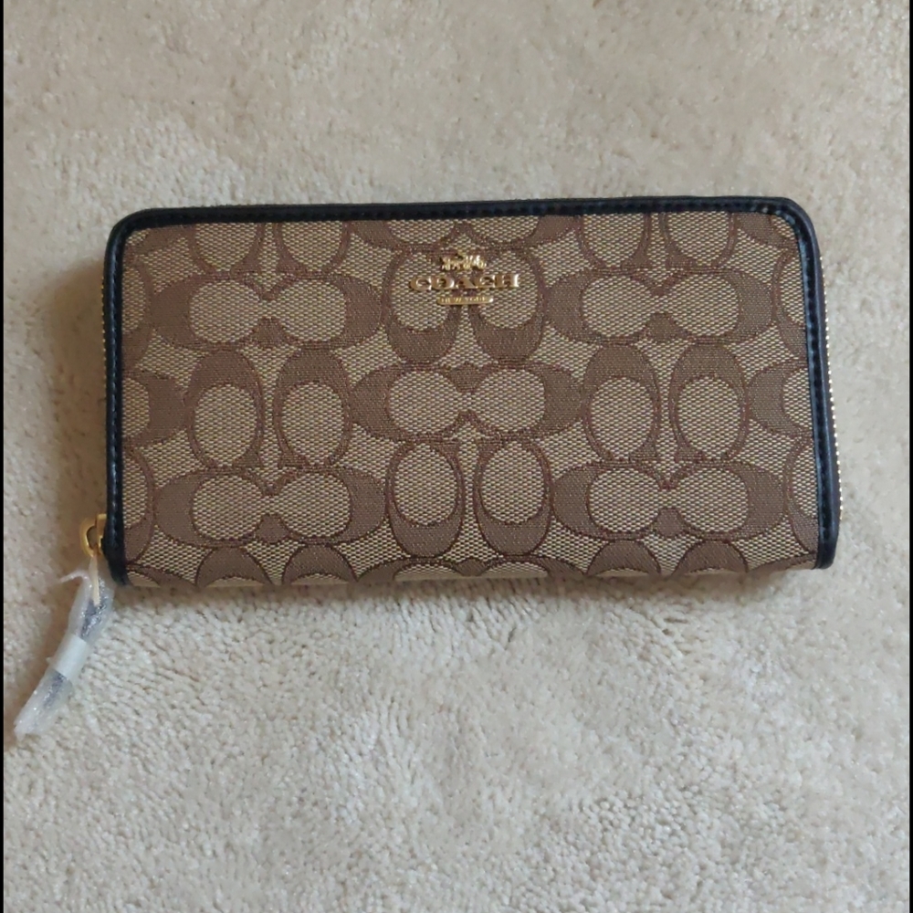 Brand new coach wallet!